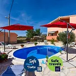 Nea Zadarvillas * Jasenice (Zadar)
