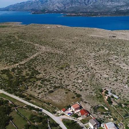 Nea Zadarvillas Вилла