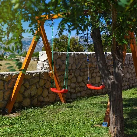 Nea Zadarvillas Вилла Ясенице