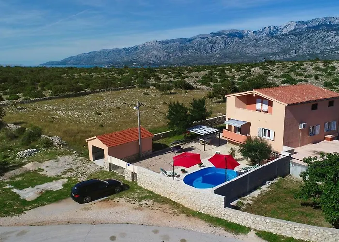 Βίλα Nea Zadarvillas