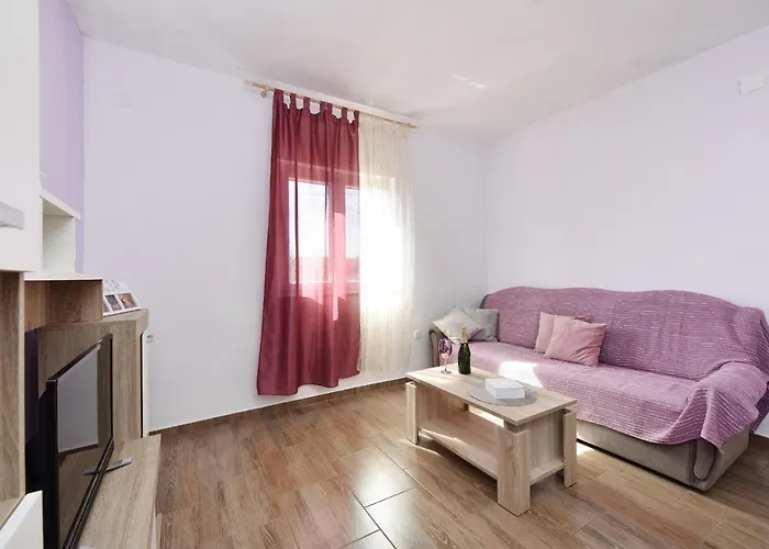 Вилла Nea Zadarvillas Ясенице